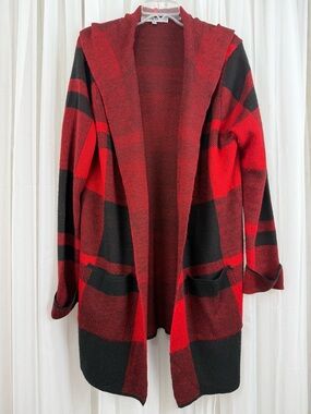 Absolutely Famous 2X Buffalo Plaid Hooded Open Cardigan Red Black